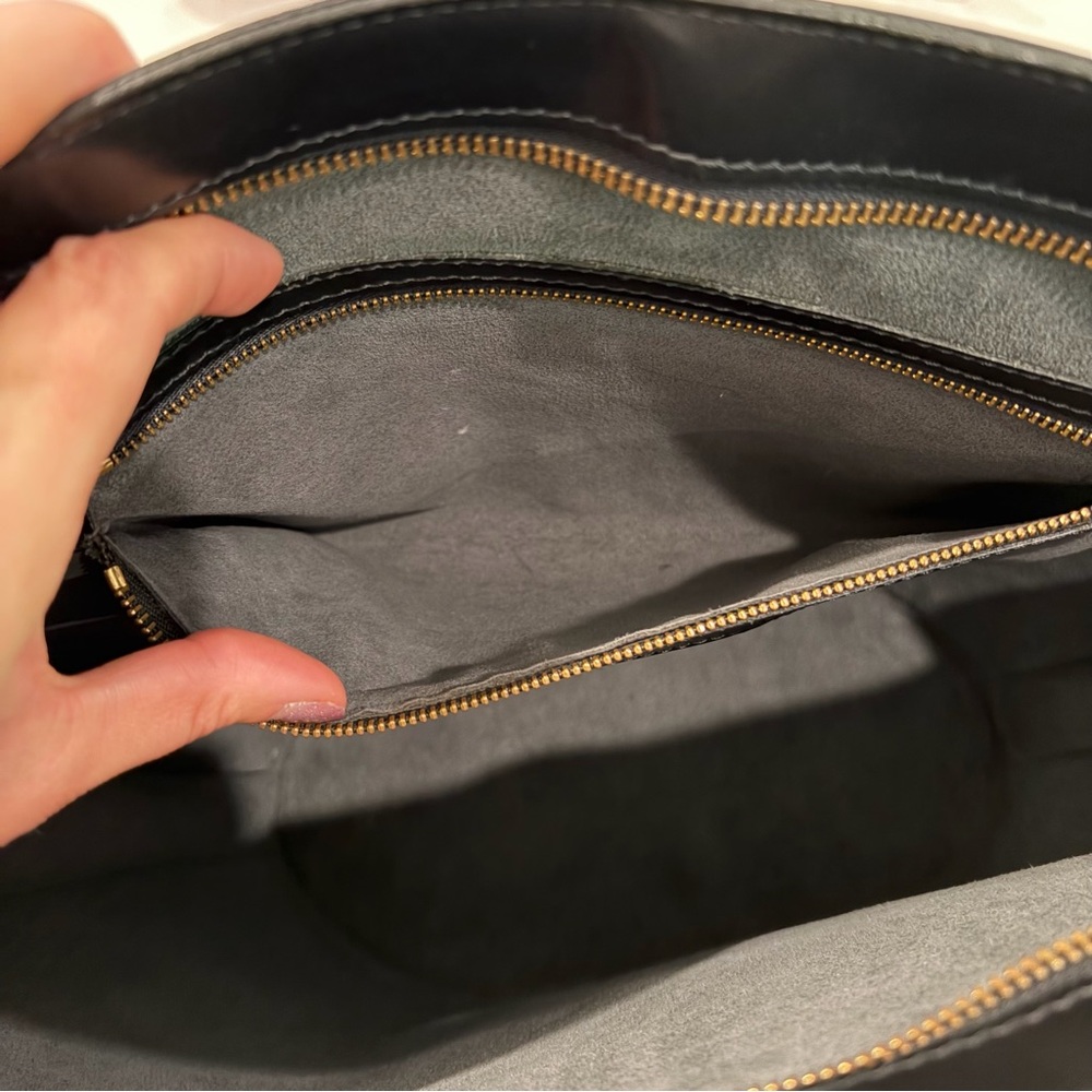 Louis Vuitton Black Epi Leather Zip Tote authentic - Picture 12 of 15